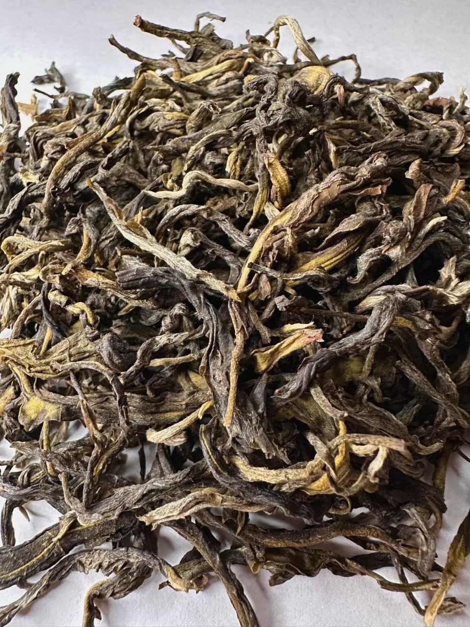 2025 Yunnan Pu-erh Green Tea Leaves - High Mountain High-Aroma Pre-Qingming First Spring Ancient Big Tree Green Tea Loose Leaf