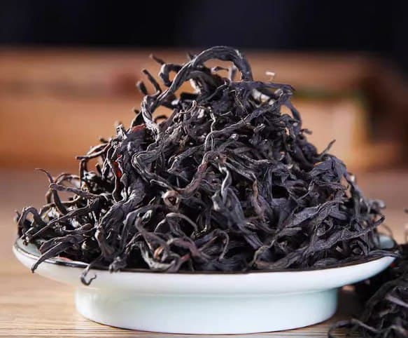 2025 Farmhouse Wild Ancient Tree Yunnan Loose Leaf Red Tea – Dian Hong Spring Honey Aroma