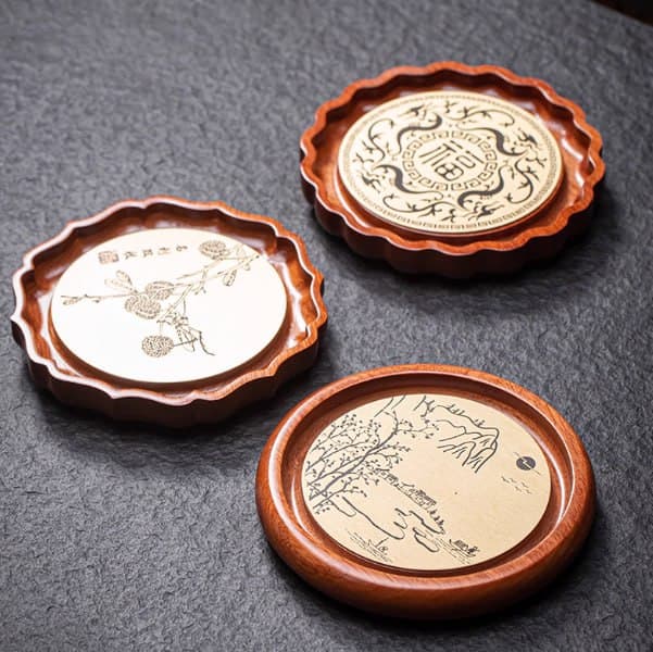 Exquisite Vintage Rosewood Teapot Stand – Handcrafted Gongfu Tea Holder, Heat-Resistant Tray