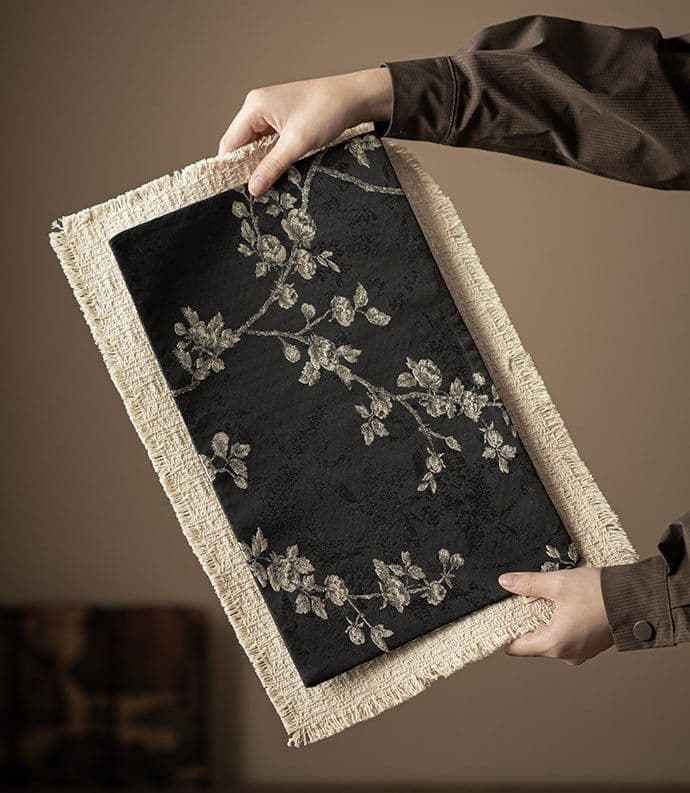 Chinese-Style Brocade Tea Mat, Double-Sided Embroider Tea Towel, Tea Ceremony Accessories (W 42x28cm, B 38x23cm)